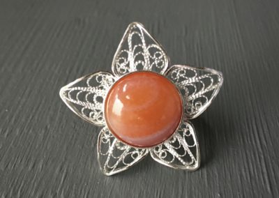 Bague en filigrane d'argent et pierre agate