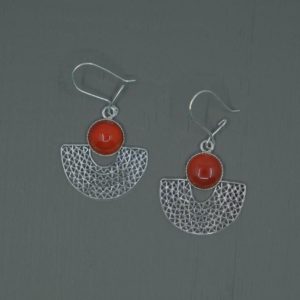Boucles d'oreilles en filigrane d'argent avec pierres en cornaline
