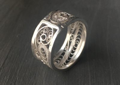 Bague en filigrane d'argent