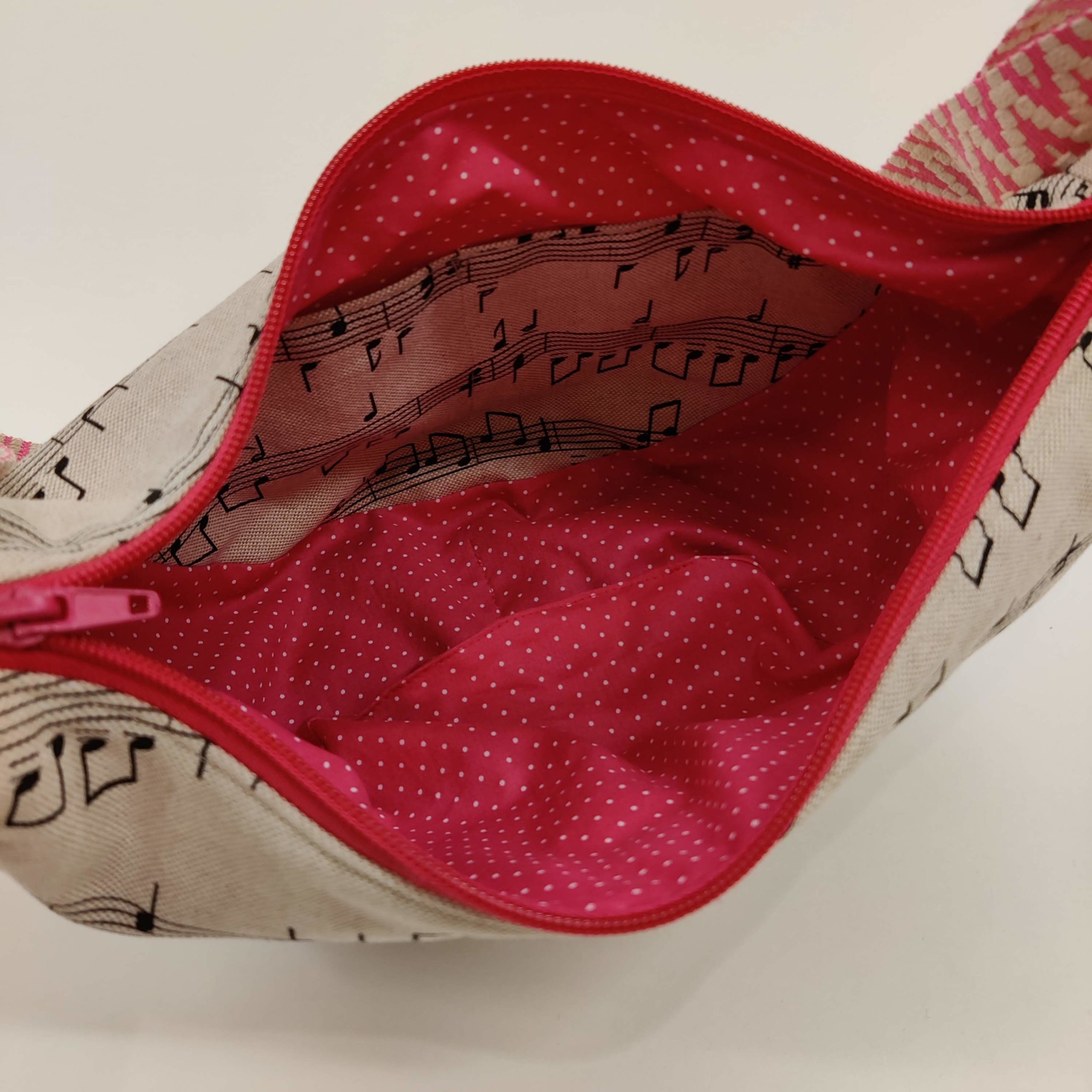 Intérieur Sac demi-lune en tissu beige velours côtelé et motif note de musique