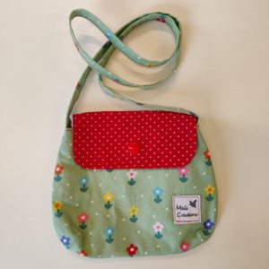 Sac enfant motif fleur et rabat rouge à pois blanc