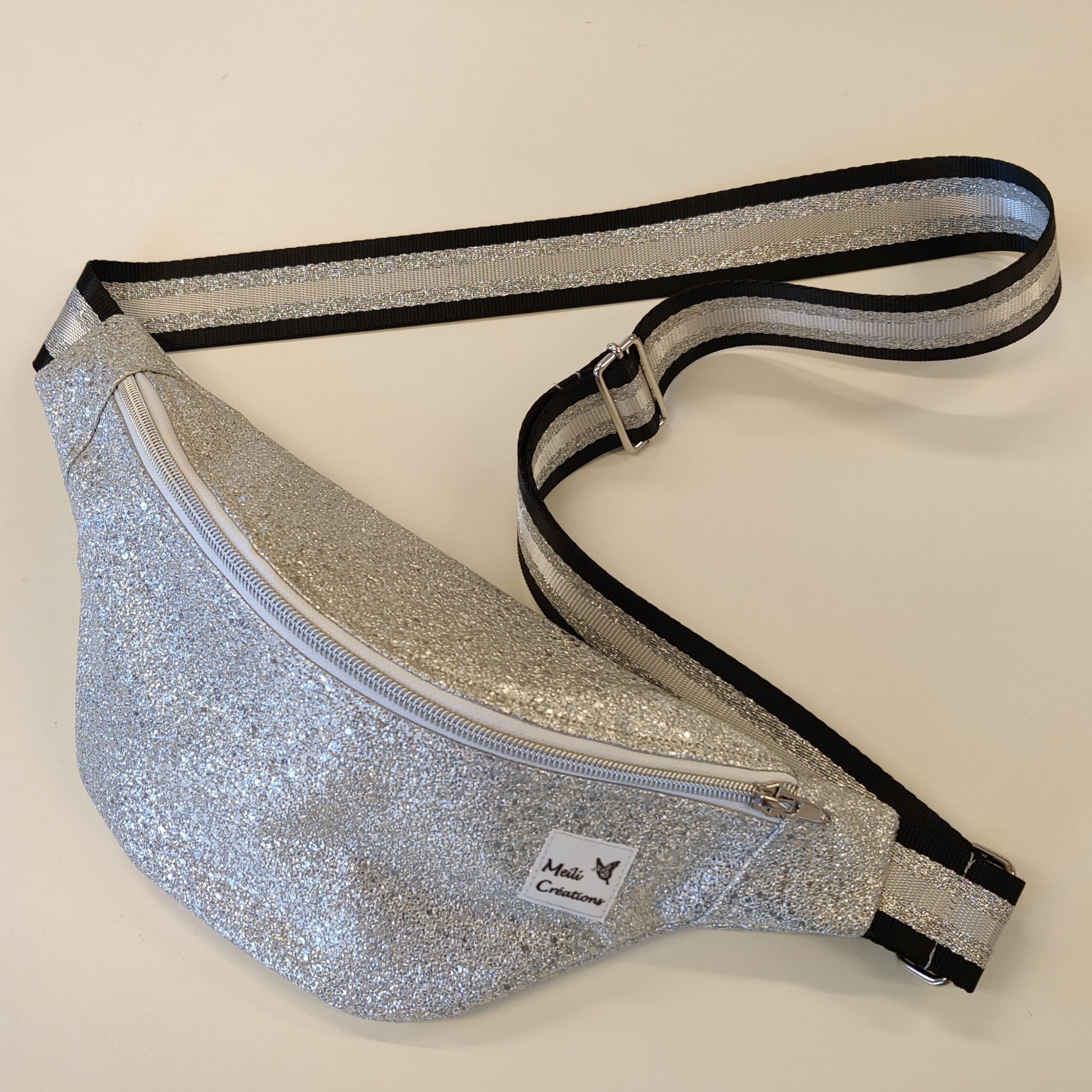 Petite Banane Sparkle Argenté - Similicuir